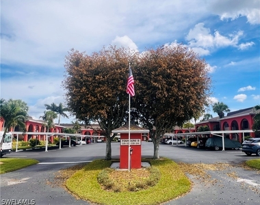 332 Charlemagne Boulevard - Photo Thumbnail 1