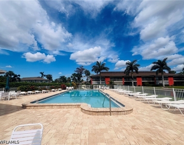 332 Charlemagne Boulevard - Photo Thumbnail 17