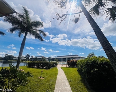 332 Charlemagne Boulevard - Photo Thumbnail 14
