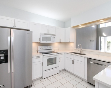 135 Lady Palm Drive - Photo Thumbnail 26