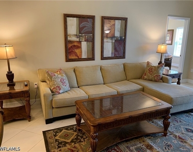 8133 Chancel Court - Photo Thumbnail 6