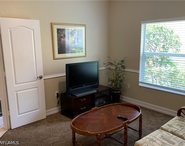 8133 Chancel Court - Photo Thumbnail 16