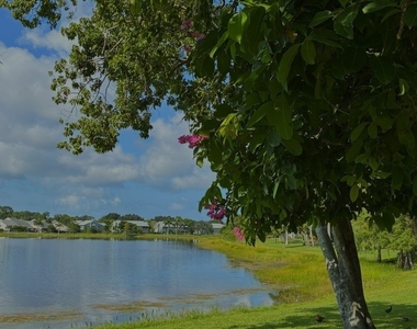 1708 Kings Lake Boulevard - Photo Thumbnail 34