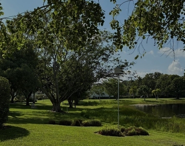 1708 Kings Lake Boulevard - Photo Thumbnail 35