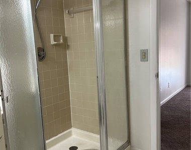 1708 Kings Lake Boulevard - Photo Thumbnail 29