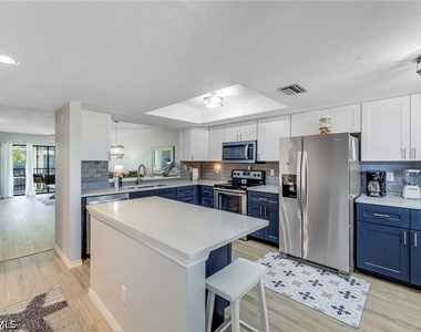 12601 Kelly Sands Way - Photo Thumbnail 9