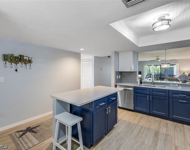 12601 Kelly Sands Way - Photo Thumbnail 8