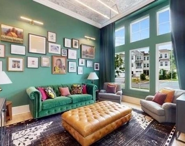 81 Sequoia - Photo Thumbnail 23