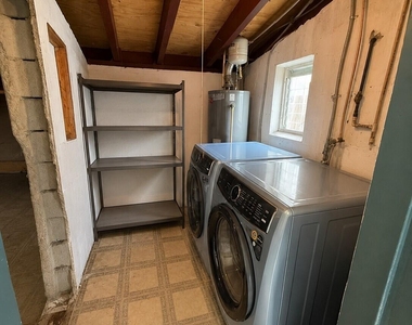 349 W Exeter Street W - Photo Thumbnail 13
