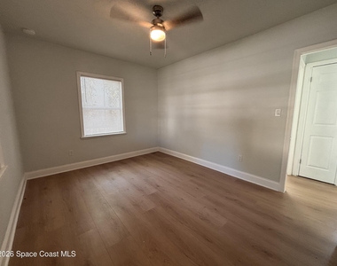 2100 Hallwood Place - Photo Thumbnail 7