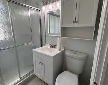 2100 Hallwood Place - Photo Thumbnail 9
