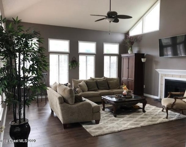 3585 Sable Palm Lane - Photo Thumbnail 23