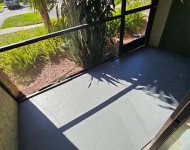 3585 Sable Palm Lane - Photo Thumbnail 7
