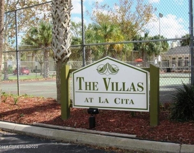 3585 Sable Palm Lane - Photo Thumbnail 16