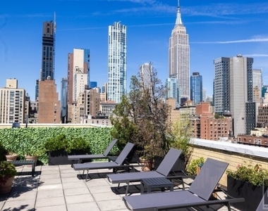 East 29th Street - Photo Thumbnail 4
