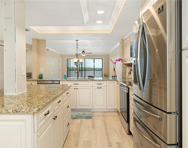 4650 Bay Boulevard - Photo Thumbnail 6