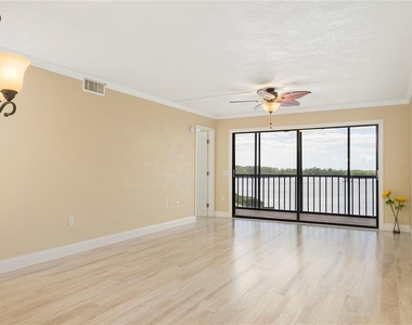 4650 Bay Boulevard - Photo Thumbnail 12