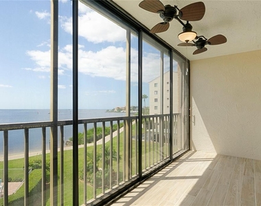 4650 Bay Boulevard - Photo Thumbnail 15