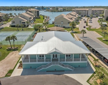 4650 Bay Boulevard - Photo Thumbnail 30