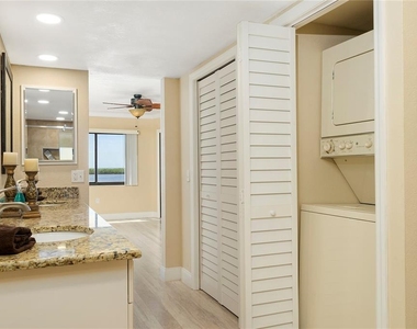 4650 Bay Boulevard - Photo Thumbnail 22