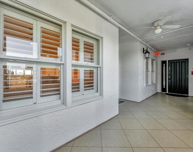 1582 Gulf Boulevard - Photo Thumbnail 15