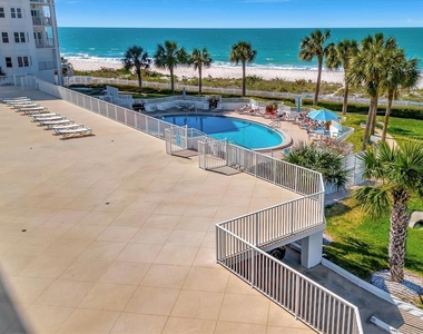 1582 Gulf Boulevard - Photo Thumbnail 3