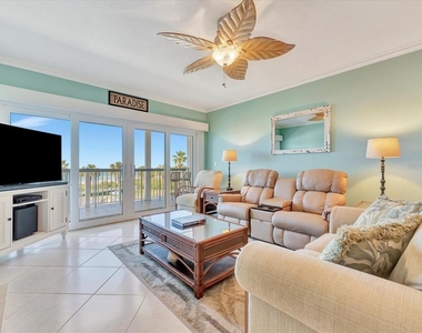 1582 Gulf Boulevard - Photo Thumbnail 34