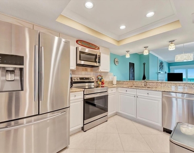 1582 Gulf Boulevard - Photo Thumbnail 22