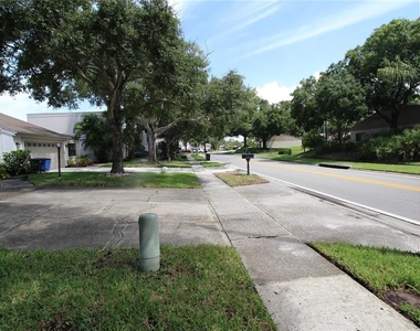 390 S Woodlands Drive - Photo Thumbnail 48
