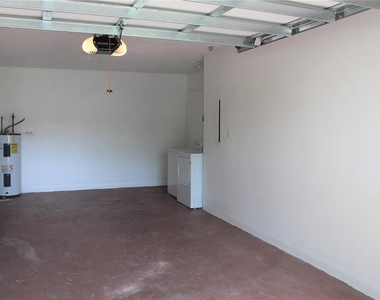 390 S Woodlands Drive - Photo Thumbnail 44