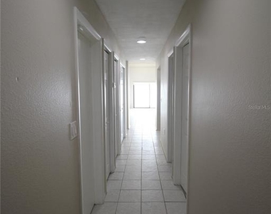 390 S Woodlands Drive - Photo Thumbnail 39
