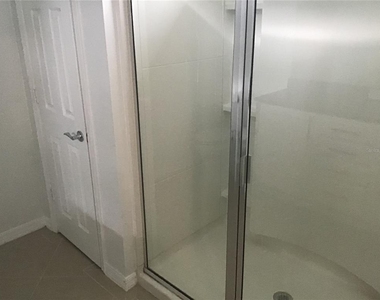 2211 Landside Drive - Photo Thumbnail 10