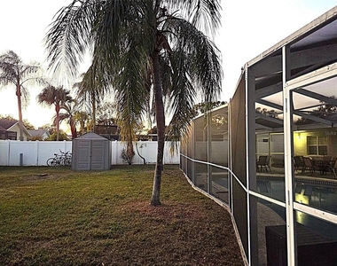 8024 Candlewoode Drive - Photo Thumbnail 40