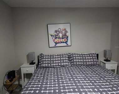 8024 Candlewoode Drive - Photo Thumbnail 8