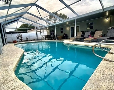 8024 Candlewoode Drive - Photo Thumbnail 43