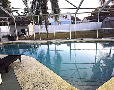 8024 Candlewoode Drive - Photo Thumbnail 39
