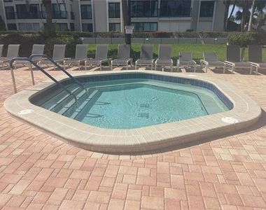 851 Bayway Boulevard - Photo Thumbnail 23