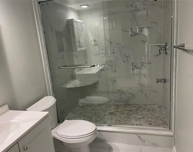 851 Bayway Boulevard - Photo Thumbnail 13