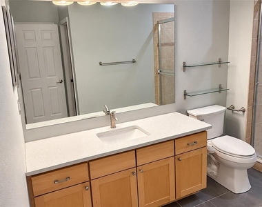 30039 Mossbank Drive - Photo Thumbnail 13