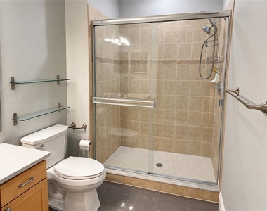 30039 Mossbank Drive - Photo Thumbnail 14