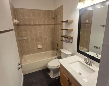 30039 Mossbank Drive - Photo Thumbnail 18