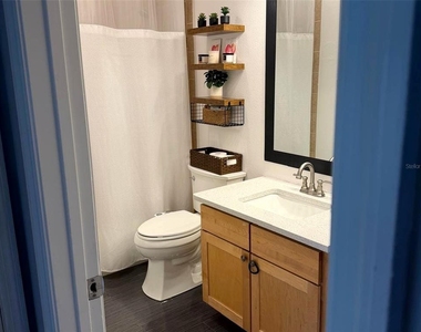 30039 Mossbank Drive - Photo Thumbnail 17