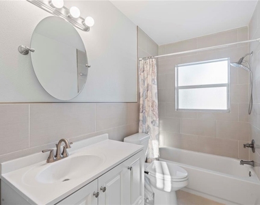 353 Shirley Avenue - Photo Thumbnail 32