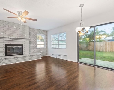 353 Shirley Avenue - Photo Thumbnail 20