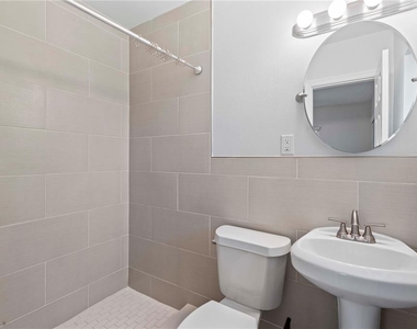353 Shirley Avenue - Photo Thumbnail 23