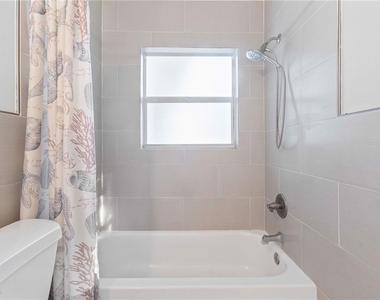 353 Shirley Avenue - Photo Thumbnail 31