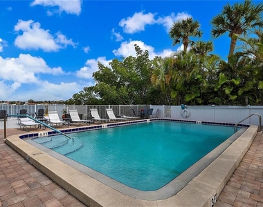 1859 Shore Drive S - Photo Thumbnail 3
