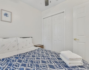 1003 Engman Street - Photo Thumbnail 11