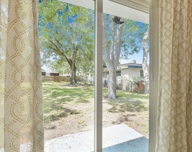 1003 Engman Street - Photo Thumbnail 27