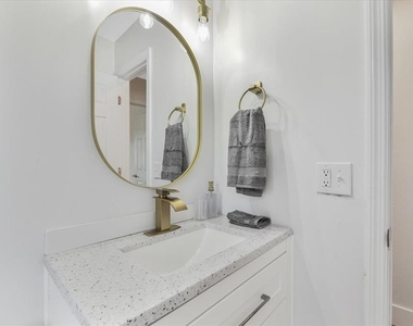1003 Engman Street - Photo Thumbnail 9